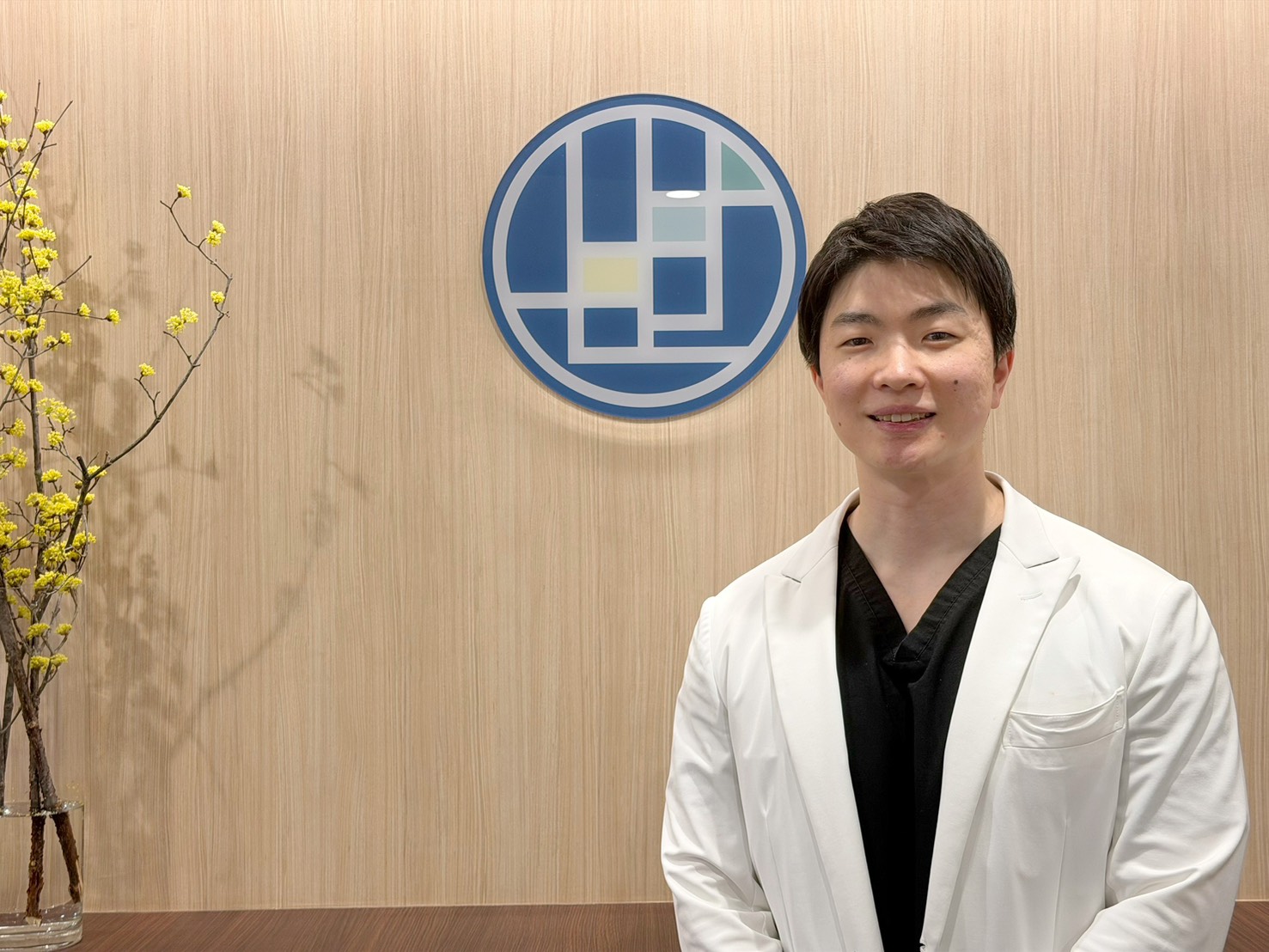 内科医の上妻先生